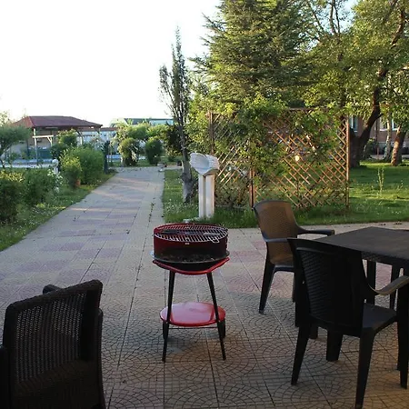 Guest house Galeria In The Garden