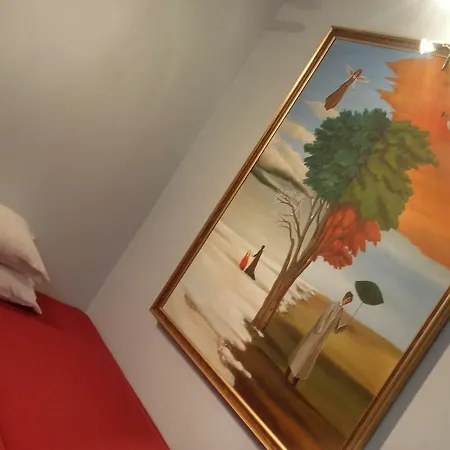 Galeria In The Garden Guest house 3*