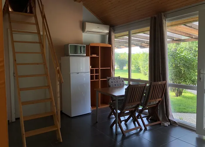 Galeria In The Garden 4*