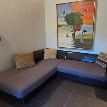 Konukevi Galeria In The Garden 3*