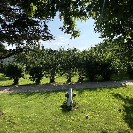 Galeria In The Garden Gæstehus 3*